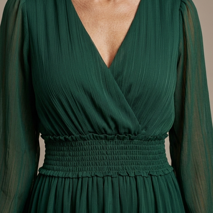 Maria - Vestido de chiffon com decote em V