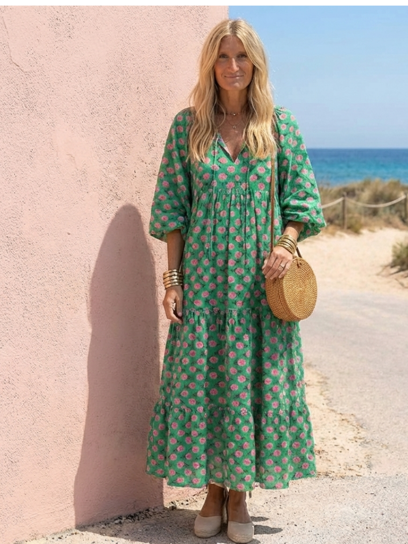 Fiora | Vestido Midi com Decote em V e Camadas com Padrão Floral