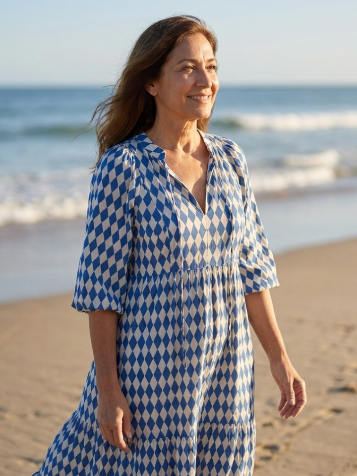 Elodie | Vestido Midi com Camadas e Estampado de Diamantes