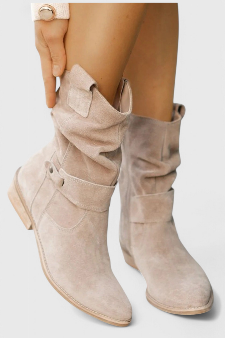 Aira Botins Clássicos de Estilo Atemporal