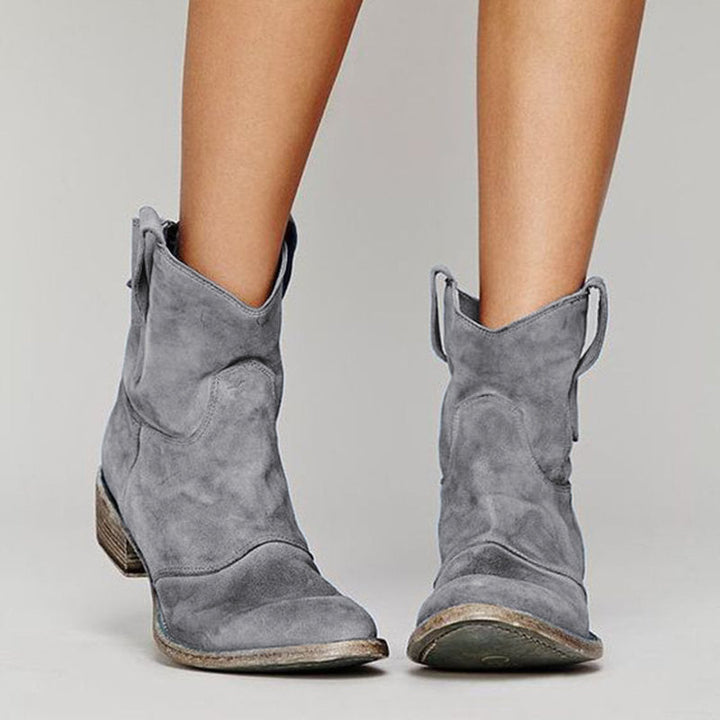 Carlota – Botins de camurça