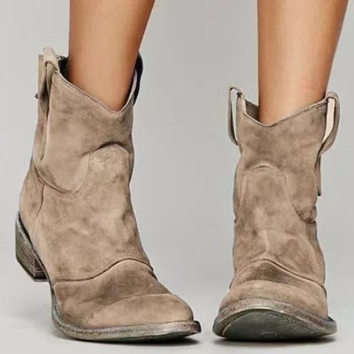 Carlota – Botins de camurça