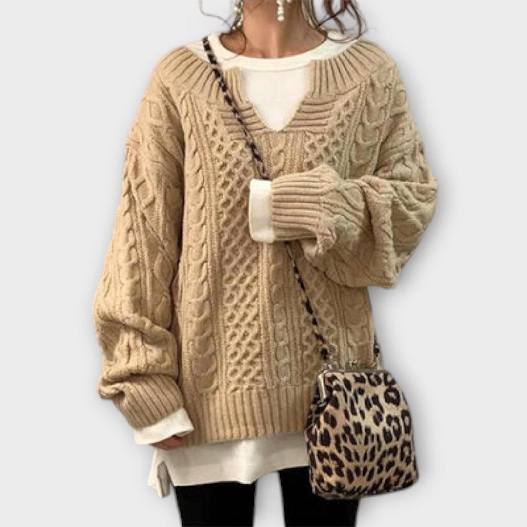 Suéter de punto de talla exacta con patrón de trenza