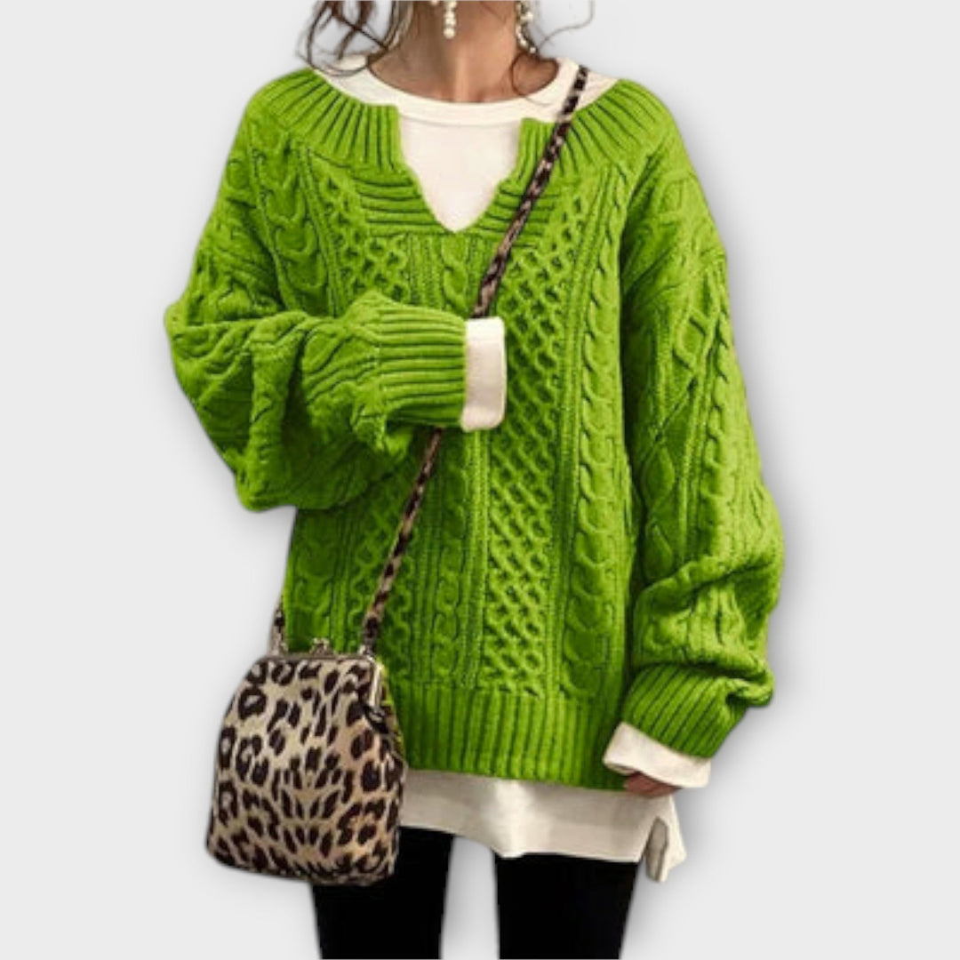 Suéter de punto de talla exacta con patrón de trenza