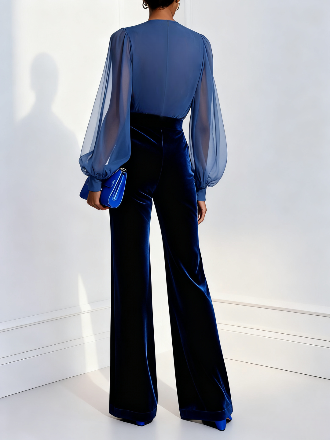 Maud™ | Macacão elegante com decote em V