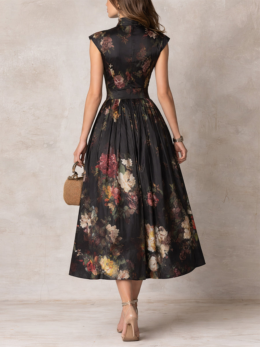 Estefanía | Vestido midi acetinado preto com padrão floral
