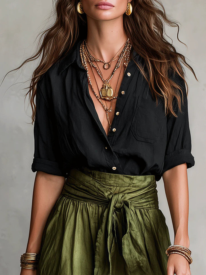 Vera™ | Conjunto de duas peças: t-shirt preta e saia midi verde azeitona