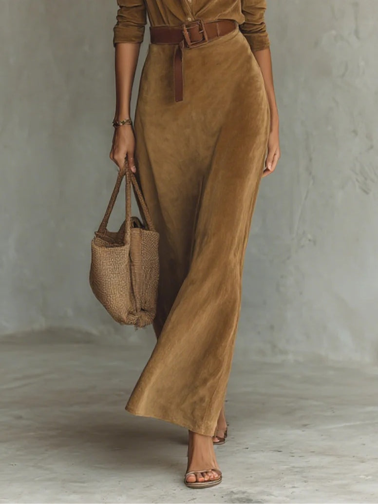 Juline™ | Vestido Maxi de aspecto gamuza con solapa