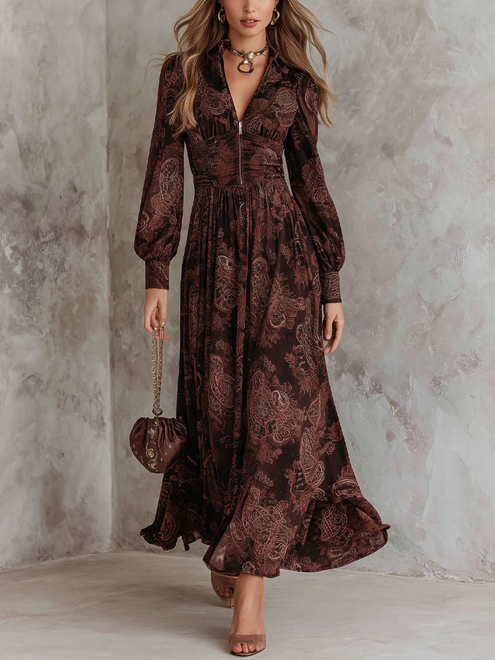 Ariane™ | Vestido comprido com padrão paisley e realce na cintura