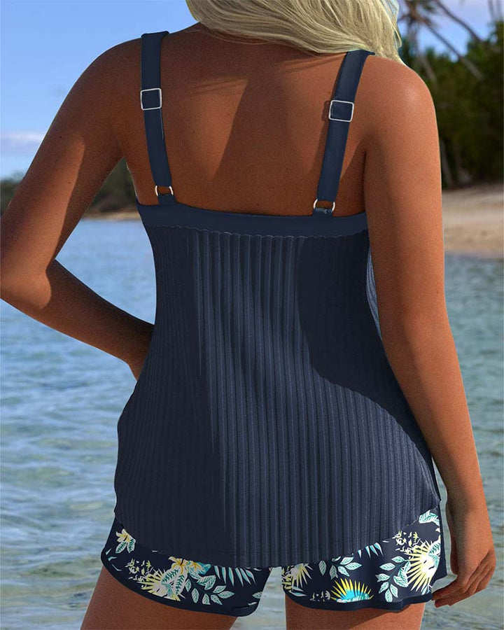 Lana® | Tankini a rayas con short de playa de dos piezas