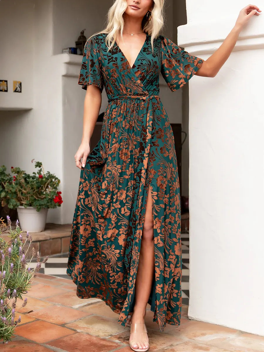 Arelia | Vestido comprido fluido com estampado floral e decote cruzado