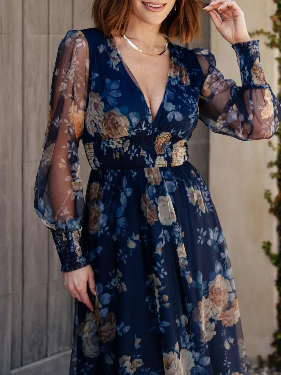 Alba | Vestido comprido fluído com decote cruzado e mangas esvoaçantes